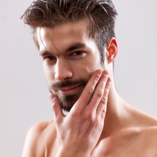 Les hommes et les soins visage